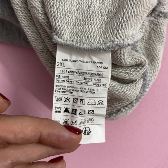 UBC SWEATER - Picture 5 of 8